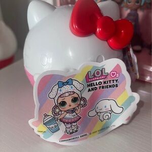 LOL surprise hello kitty and friends cinnamon roll